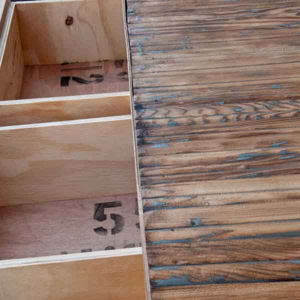 tapparella di legno riciclata e cassetti