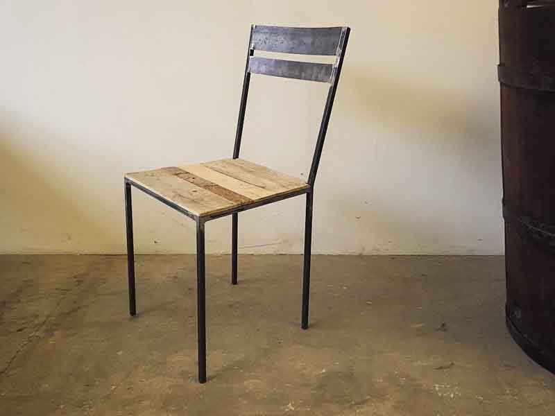 chair made in Italy recycle wood